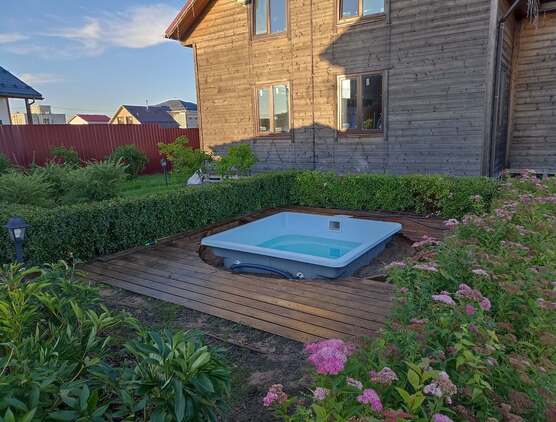 Laguna 2 — в бане в Находке